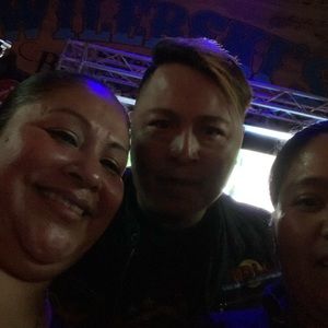 Meet your Posher, Petra